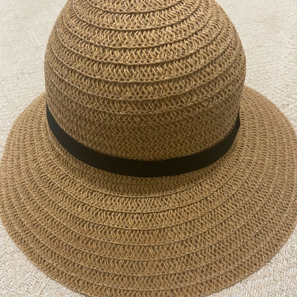 Beach hat - Picture 5 of 5
